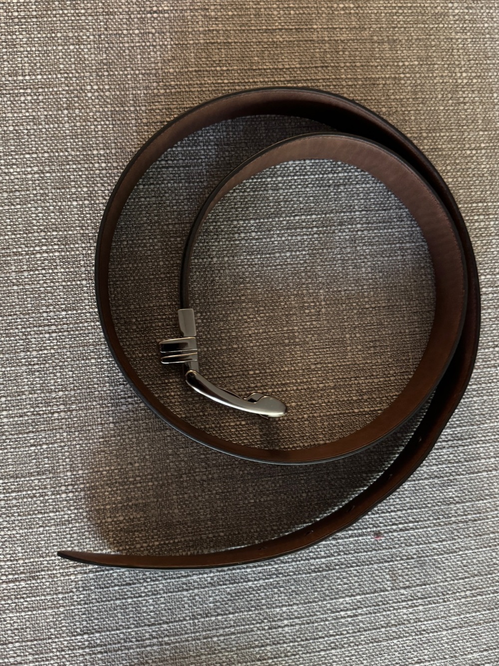 Men’s Genuine Leather Dress Belt – Ratchet Style Buckle – Like New – 47”